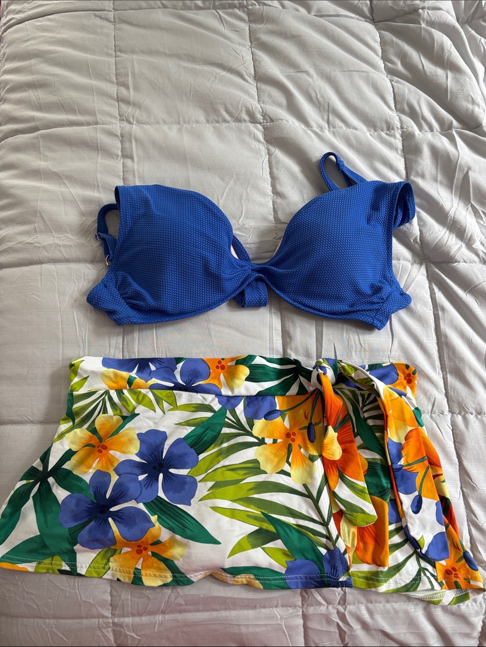 Tommy Bahama Bottom and Shade Shore Top.